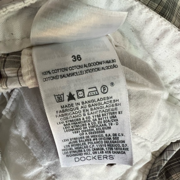 Docker’s Shorts Size 36 - Picture 6 of 8